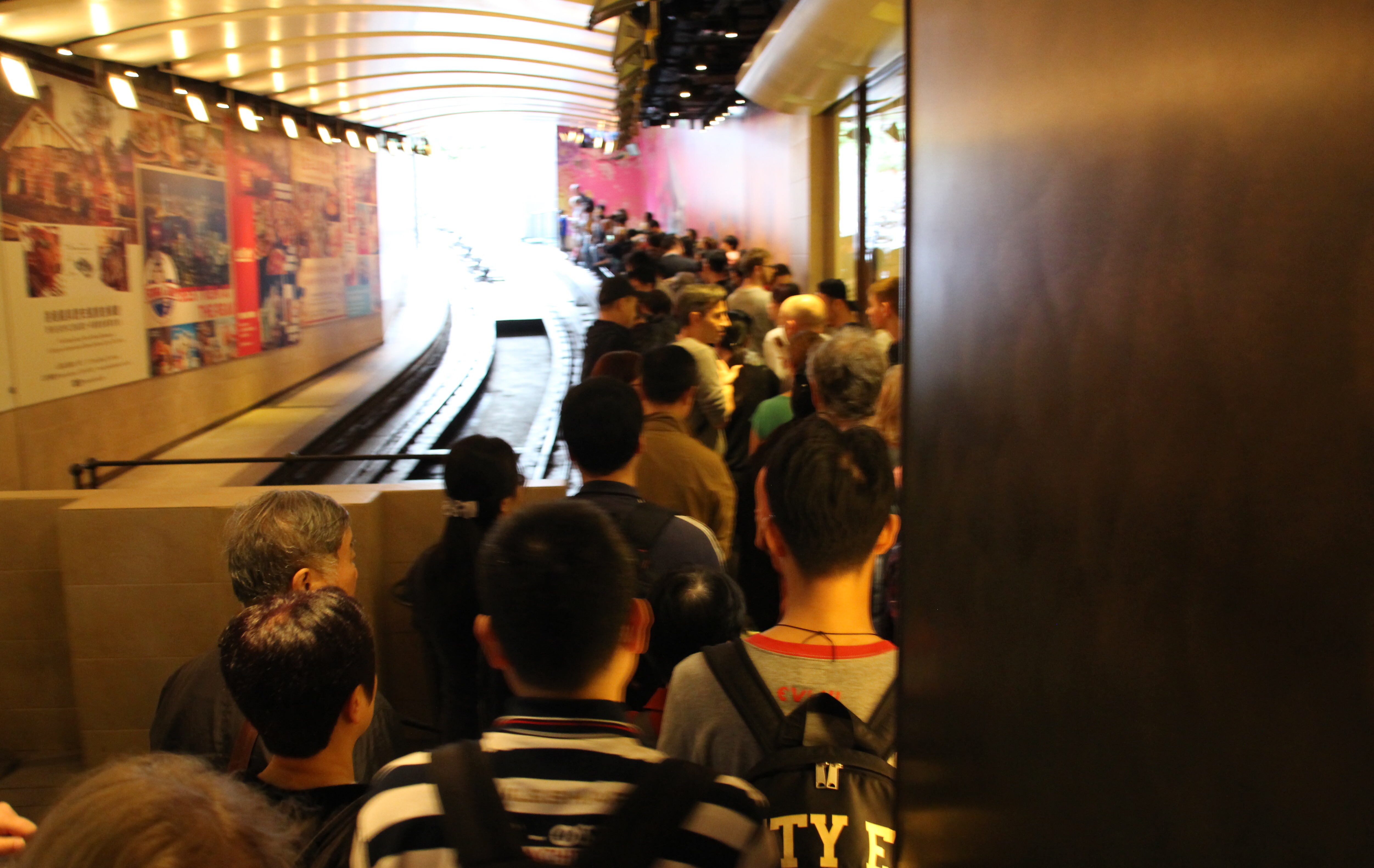 1601BFDD-26AD-49C2-8501-4CEFC8E4210C